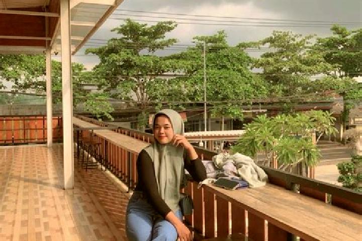 Riley, 34 — Escort in Jatiroto, Indonesia