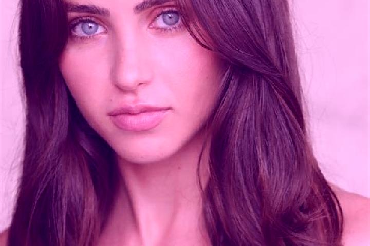 Riley, 35, a auburn brown-eyed caribbean companion based in Shaptej. Offering Travel Companion, Dinner Date, Party Girl, A-Level, Fetish. Available for incal...