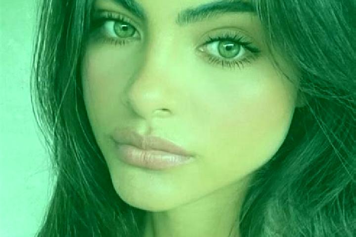 Riley, 35, a brunette green-eyed middle eastern companion based in Ash Shawbak. Offering Erotic Massage, OWO, Party Girl. Available for incall and outcall, o...