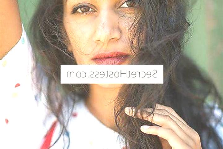 Riley, 35, a red dark-eyed indian companion based in Sulligent. Offering A-Level, Striptease. Available for incall and outcall, overnight bookings available.