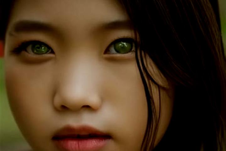 Riley, 35, a red green-eyed asian companion based in Cesuna. Offering CIM, GFE, Tantra, Duos, Overnight. Available for incall and outcall, day and evening da...
