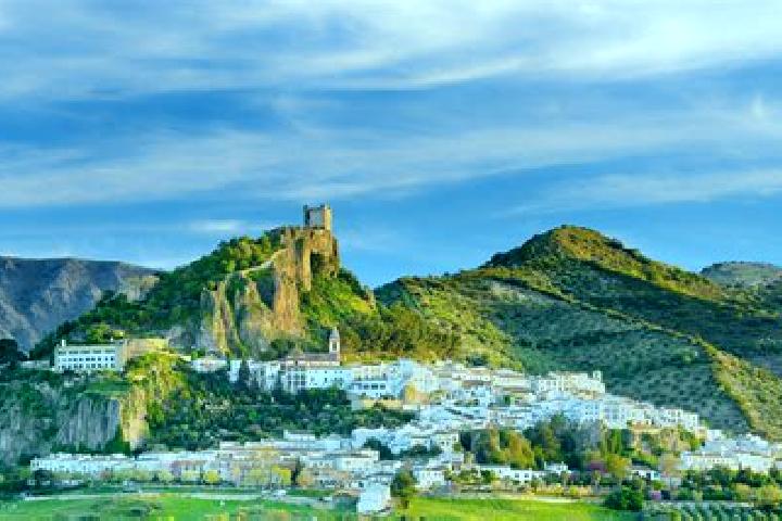 Riley, 35 — Escort in Arevalo de la Sierra, Spain