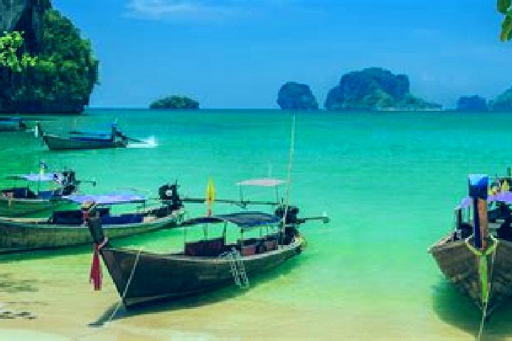 Riley, 35 — Escort in Mae Chai, Thailand