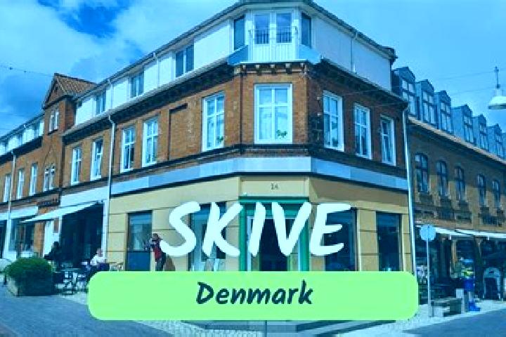 Riley, 35 — Escort in Skive, Denmark