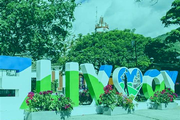 Riley, 35 — Escort in Vijes, Colombia