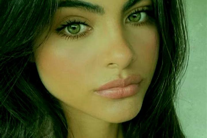 Riley, 36, a brunette dark-eyed european companion based in Okhthia. Offering Party Girl, Girlfriend Experience, Couples, Travel Companion. Available for inc...