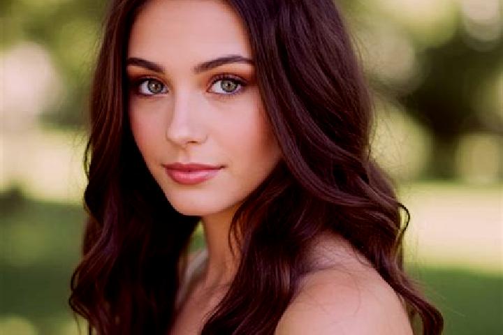 Riley, 36, a brunette hazel-eyed mediterranean companion based in Neckartenzlingen. Offering Overnight, BDSM, CIM, Girlfriend Experience. Available for incal...