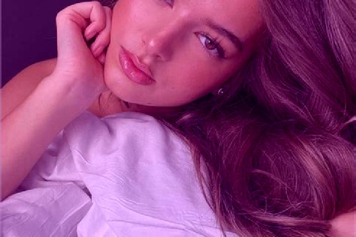 Riley, 36, a chestnut green-eyed latina companion based in Hadibu. Offering Deep French Kissing, Duos, Party Girl. Available for incall and outcall, overnigh...