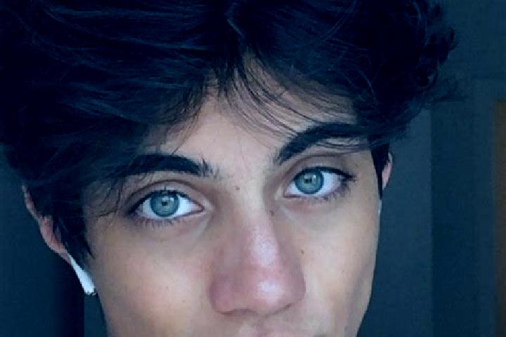 Riley, 36, a chestnut grey-eyed caucasian companion based in Bruree. Offering Tantra, OWO, Couples, Striptease. Available for incall and outcall, day and eve...