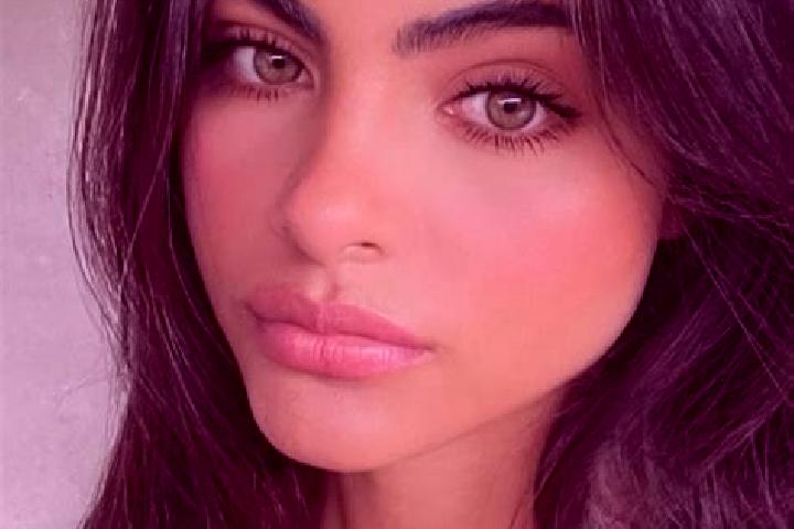 Riley, 36, a chestnut hazel-eyed latina companion based in Plan de Hidalgo. Offering Dinner Date, Striptease. Available for incall and outcall, overnight boo...