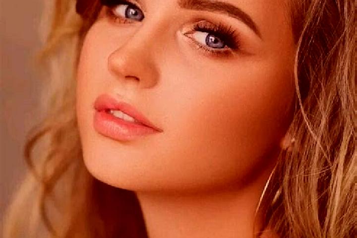 Riley, 36, a dark blonde blue-eyed caribbean companion based in Ruzova. Offering Prostate Massage, Dinner Date, GFE, Girlfriend Experience. Available for inc...