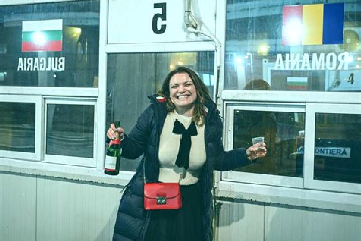 Riley, 36 — Escort in Boistea, Romania