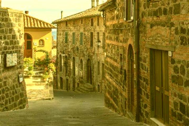 Riley, 36 — Escort in Radicofani, Italy