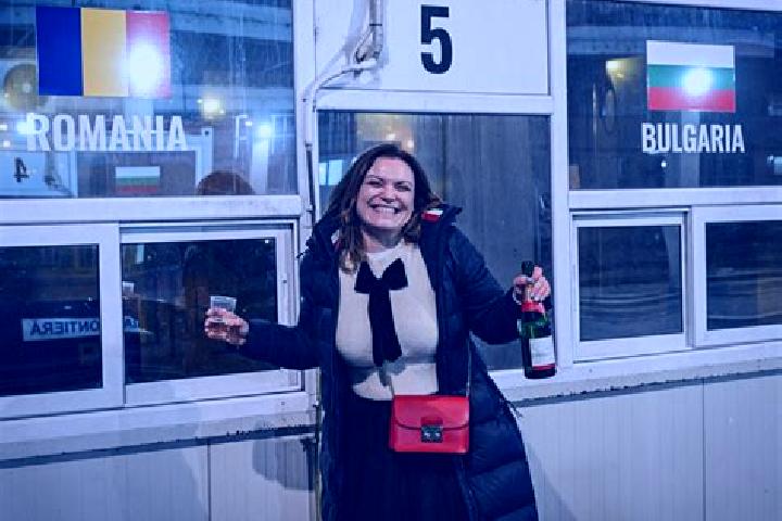 Riley, 36 — Escort in Vezendiu, Romania