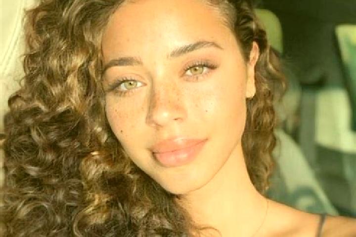 Riley, 37, a black hazel-eyed ebony companion based in Cassamba. Offering GFE, Striptease, Party Girl, Travel Companion, Deep French Kissing. Available for i...