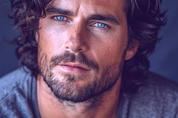 Riley, 37, a chestnut grey-eyed caribbean companion based in Franciscopolis. Offering Duos, 69. Available for incall and outcall, overnight bookings available.