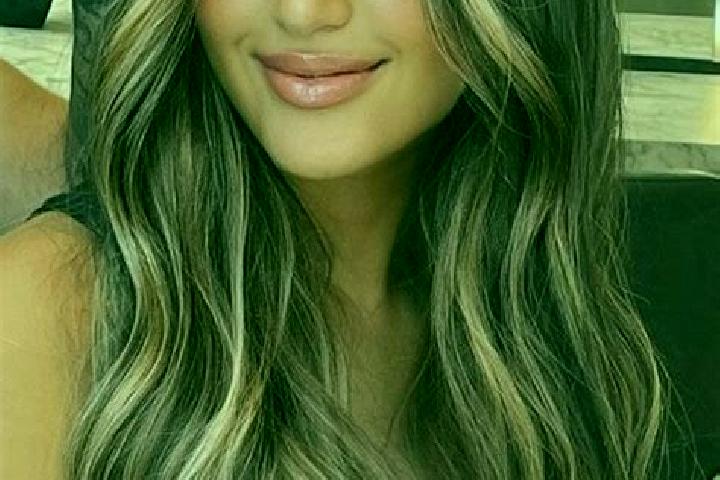 Riley, 37, a dark blonde brown-eyed middle eastern companion based in Calignano. Offering Overnight, Deep French Kissing, Girlfriend Experience. Available fo...