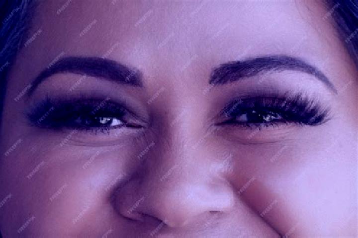 Riley, 37, a red green-eyed latina companion based in Vershino-Shakhtaminskiy. Offering Party Girl, Prostate Massage, Massage, Erotic Massage. Available for ...