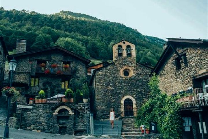 Riley, 37 — Escort in Andorra la Vella, Andorra