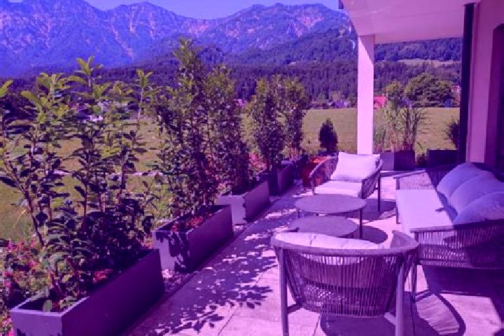 Riley, 37 — Escort in Bad Goisern, Austria