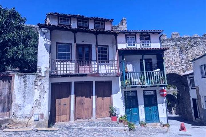 Riley, 37 — Escort in Braganca, Portugal