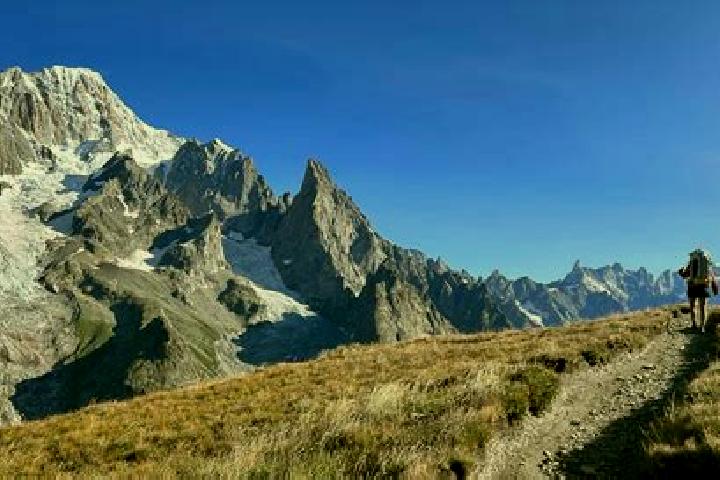 Riley, 37 — Escort in Montblanc, Spain
