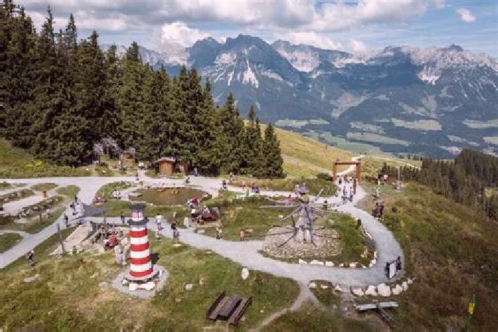 Riley, 37 — Escort in Reith, Austria