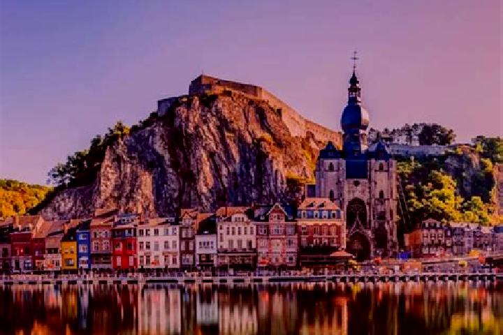 Riley, 37 — Escort in Velaines, Belgium