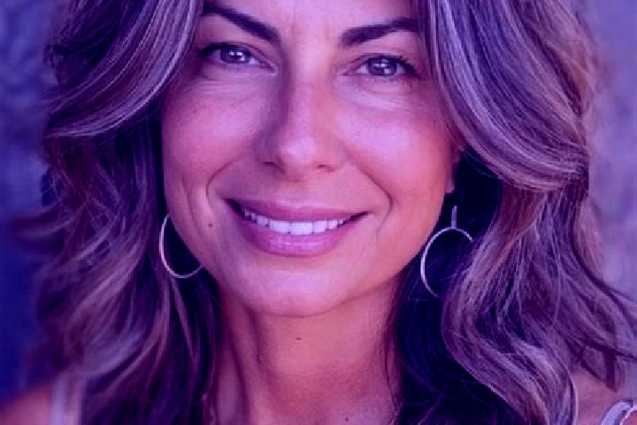 Riley, 38, a brunette grey-eyed latina companion based in Regusse. Offering Duos, A-Level, GFE. Available for incall and outcall, overnight bookings available.