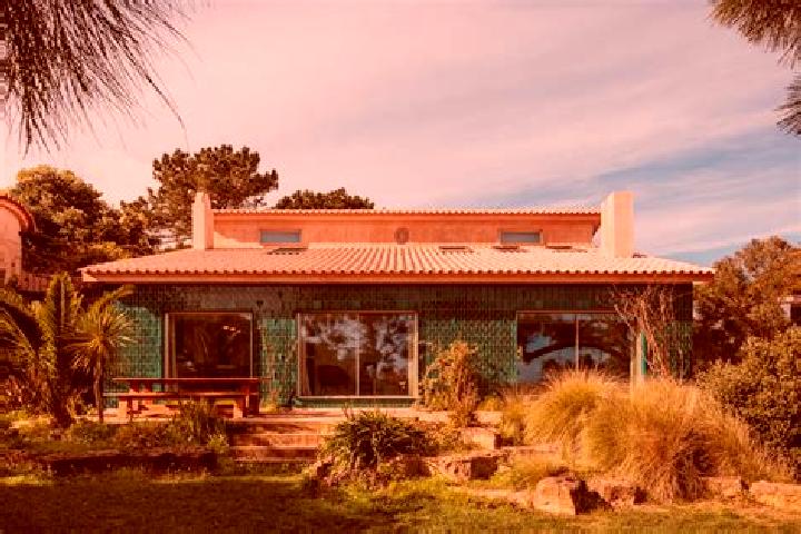 Riley, 38 — Escort in Azoia, Portugal