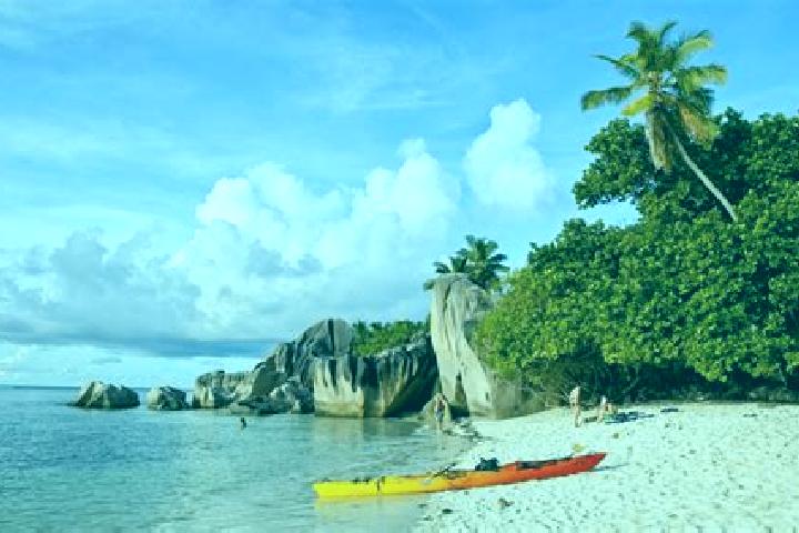 Riley, 38 — Escort in Baie Lazare, Seychelles