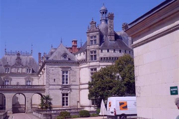 Riley, 38 — Escort in Disse-sous-le-Lude, France