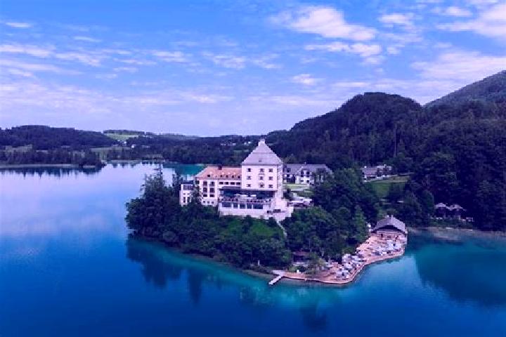 Riley, 38 — Escort in Fuschl am See, Austria