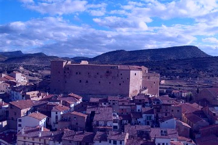 Riley, 38 — Escort in Rubielos de Mora, Spain