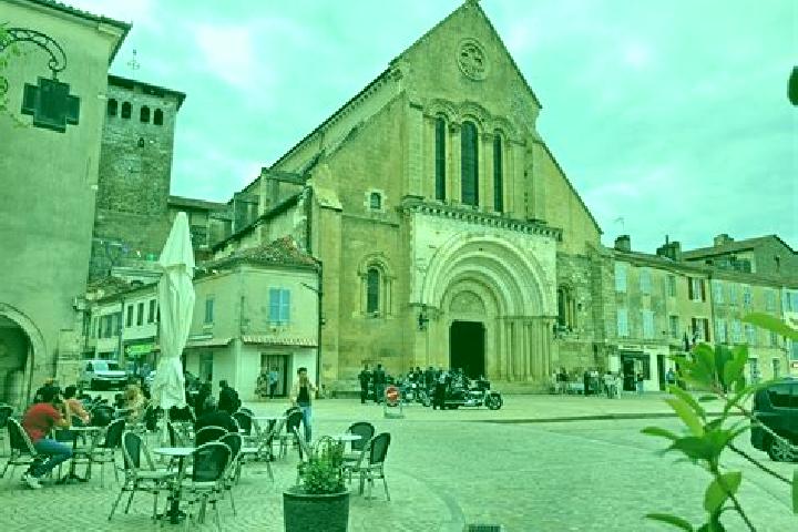 Riley, 38 — Escort in Saint-Sever, France