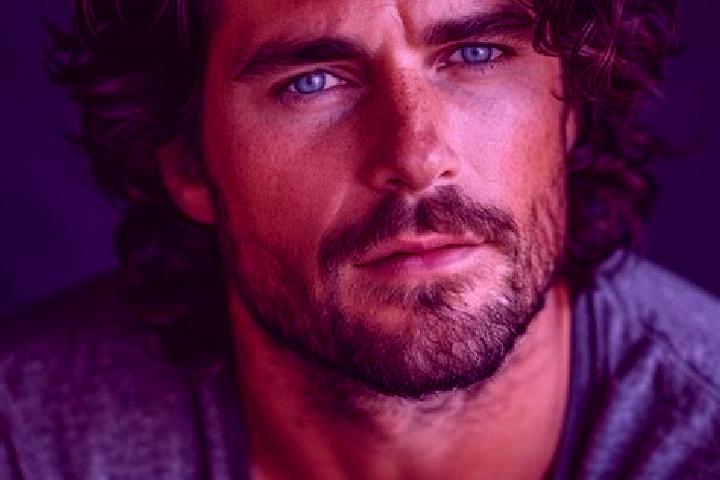 Riley, 39, a black grey-eyed european companion based in Sucre. Offering Prostate Massage, Domination. Available for incall and outcall, overnight bookings a...