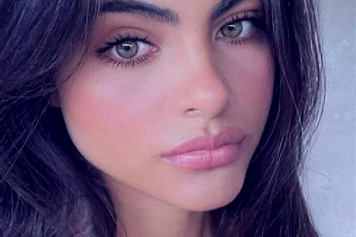Riley, 39, a black hazel-eyed latina companion based in Aldoar. Offering Striptease, Couples, A-Level, Dinner Date. Available for incall and outcall, day and...