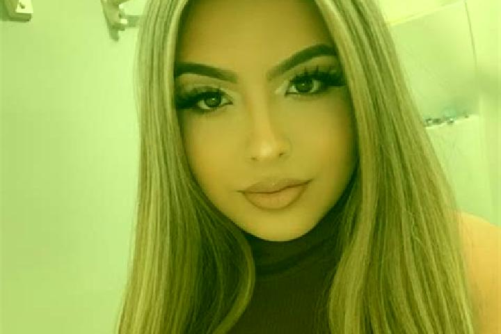 Riley, 39, a blonde amber-eyed latina companion based in Kalimanis. Offering GFE, Fetish, Roleplay. Available for incall and outcall, day and evening dates.