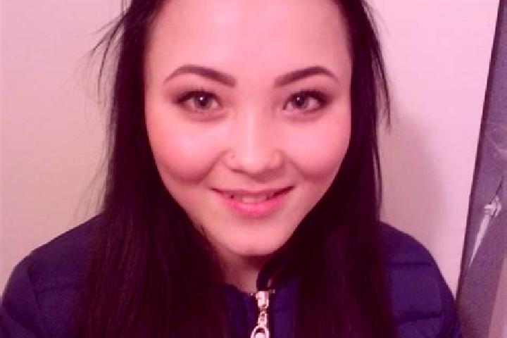 Riley, 39, a brunette green-eyed asian companion based in Marschacht. Offering Travel Companion, Fetish, Striptease, CIM. Available for incall and outcall, d...