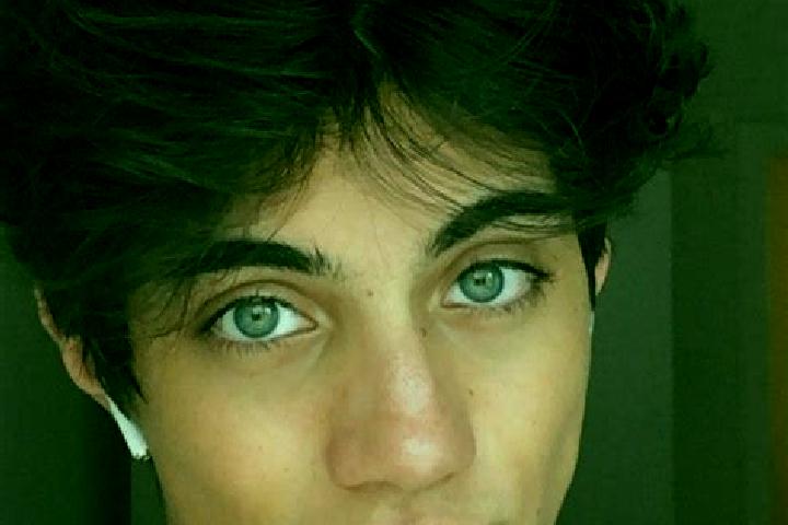Riley, 39, a chestnut grey-eyed caucasian companion based in Bestwina. Offering BDSM, Duos, 69. Available for incall and outcall, overnight bookings available.