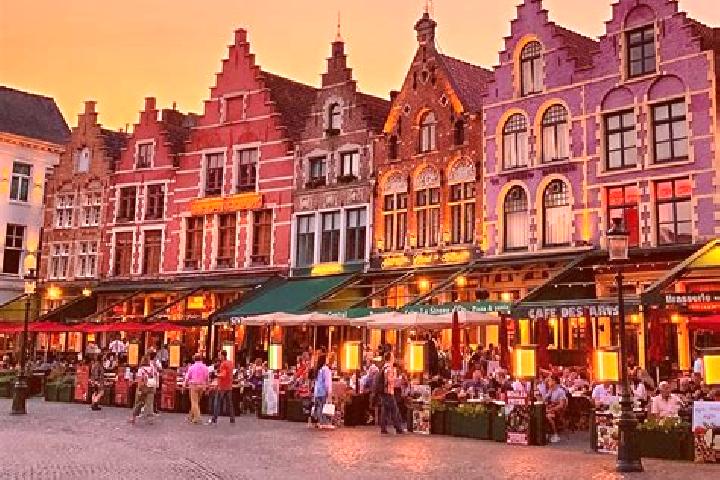 Riley, 39 — Escort in Baillonville, Belgium