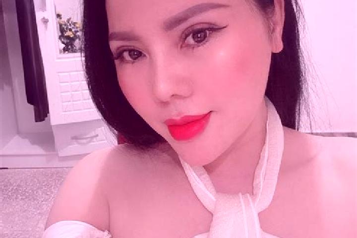 Riley, 39 — Escort in Dola, India