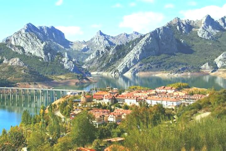 Riley, 39 — Escort in Lobon, Spain