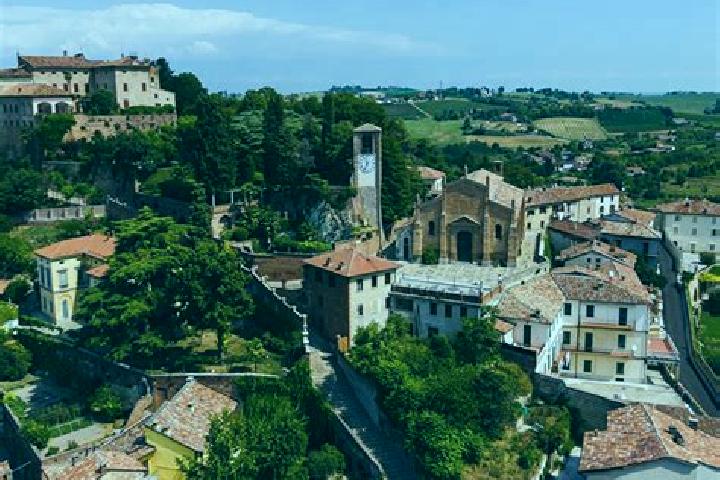 Riley, 39 — Escort in Ozzano dell Emilia, Italy