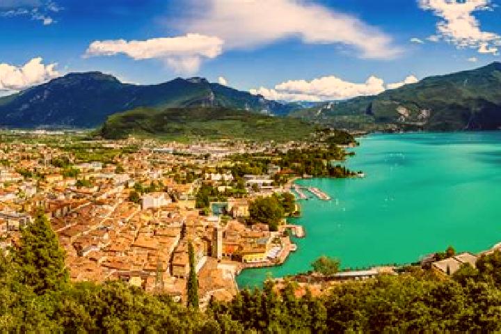 Riley, 39 — Escort in Pianezze del Lago, Italy