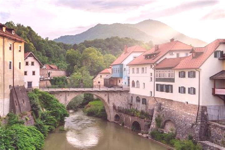 Riley, 39 — Escort in Prestranek, Slovenia