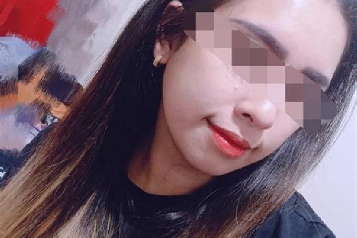 Rose, 20, a black dark-eyed slavic companion based in Pampachiri. Offering 69, Erotic Massage, Overnight. Available for incall and outcall, day and evening d...