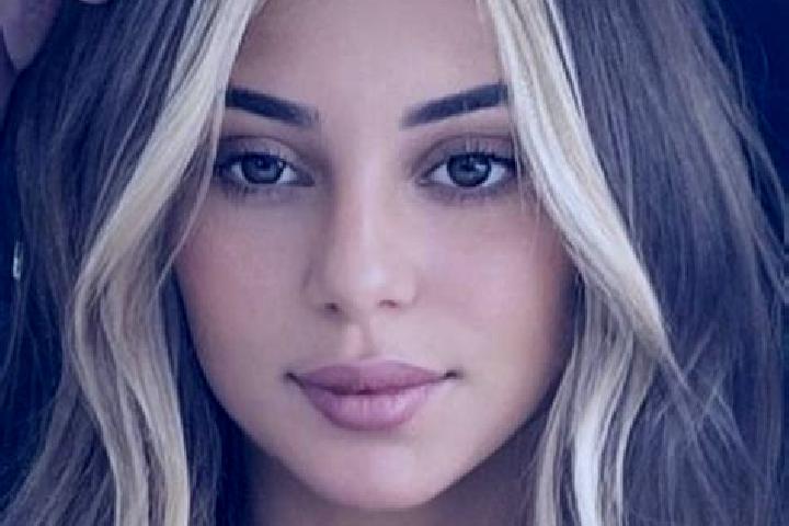 Rose, 20, a blonde brown-eyed ebony companion based in Binissalem. Offering Girlfriend Experience, Couples, Domination, Tantra. Available for incall and outc...