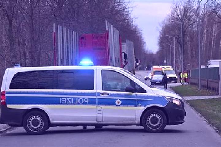 Rose, 20 — Escort in Gaimersheim, Germany