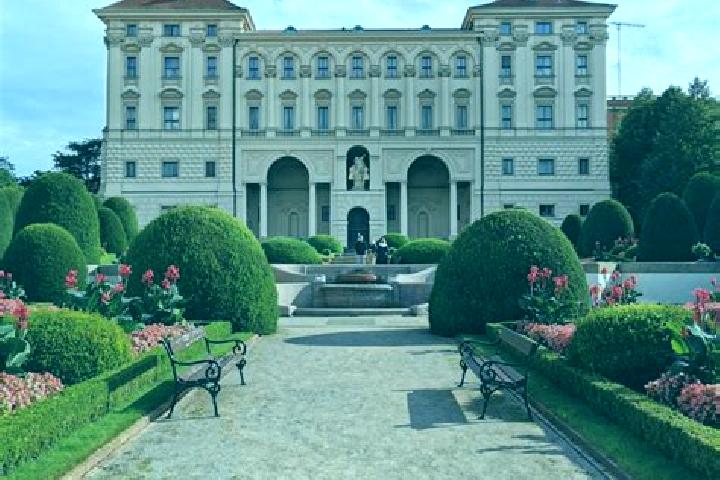 Rose, 20 — Escort in Hohenbrugg an der Raab, Austria